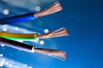 Stranded wire vs. solid wire in electrical applications